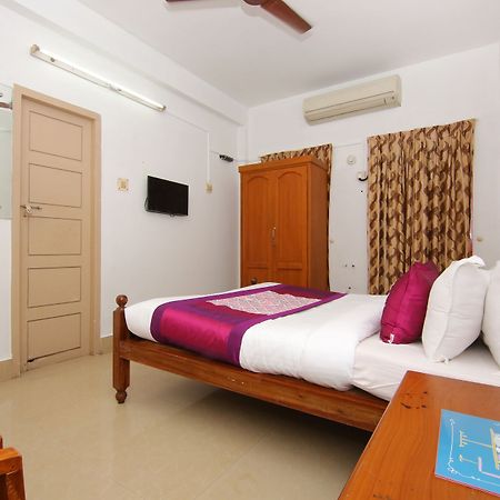 Oyo 6712 Hotel Malabar House Kochi Exterior foto